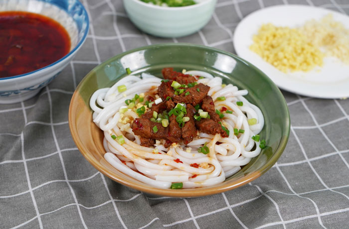 方正肉臊子粉培训
